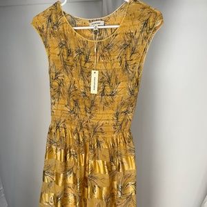 Max Studio Gold Sleeveless Dress-Brand New